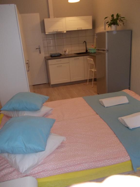 לודז' Fresco Suite & Rooms מראה חיצוני תמונה
